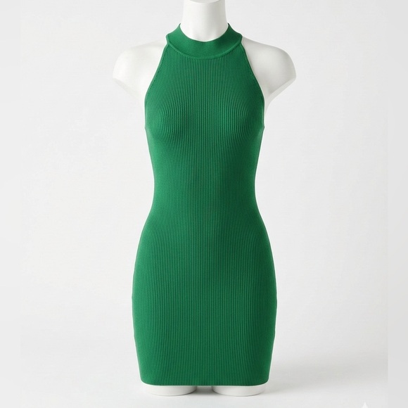 Aritzia Dresses & Skirts - Aritzia Ribbed Halter Green Dress